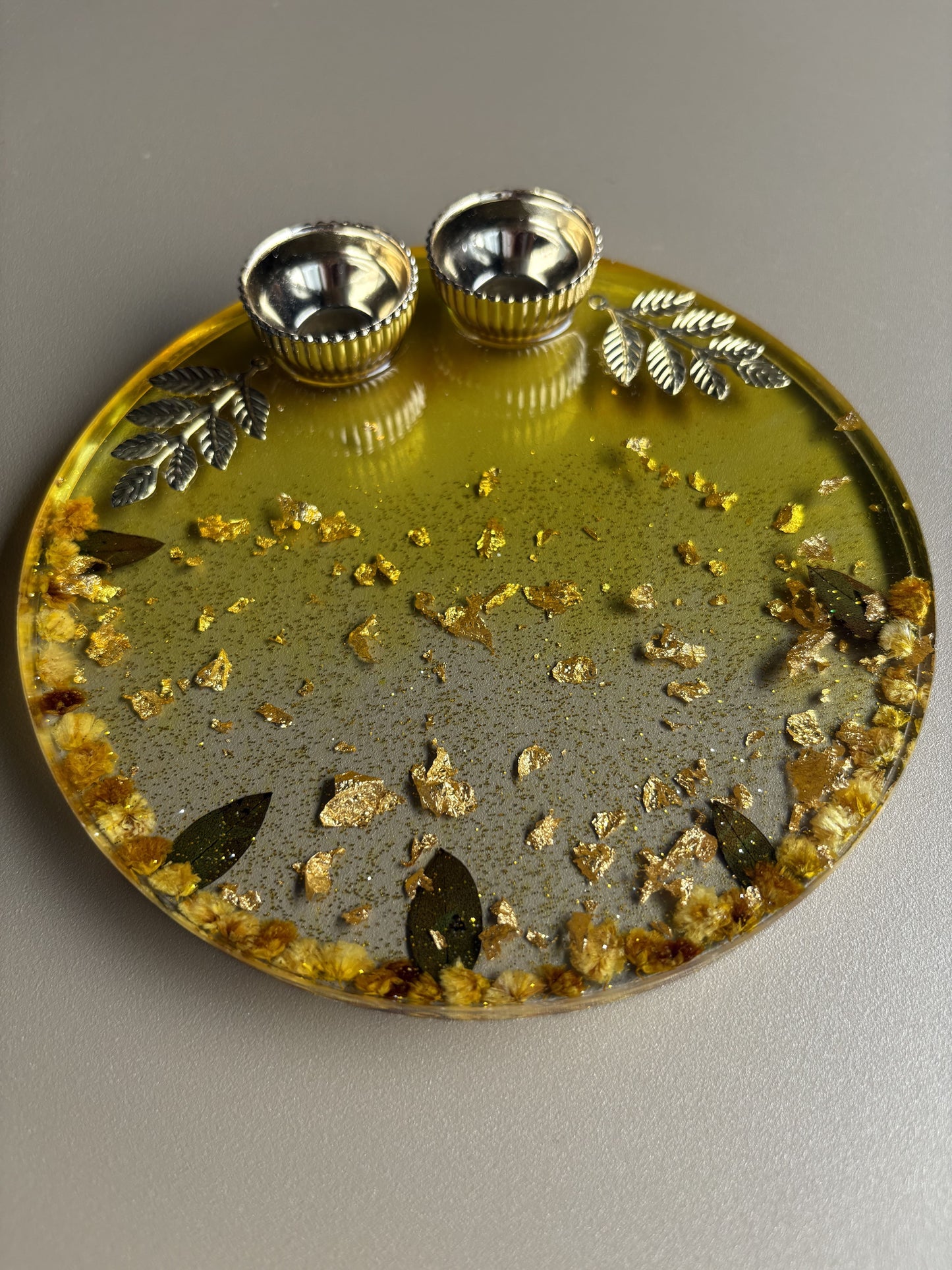 Golden Halo Tilak Plate