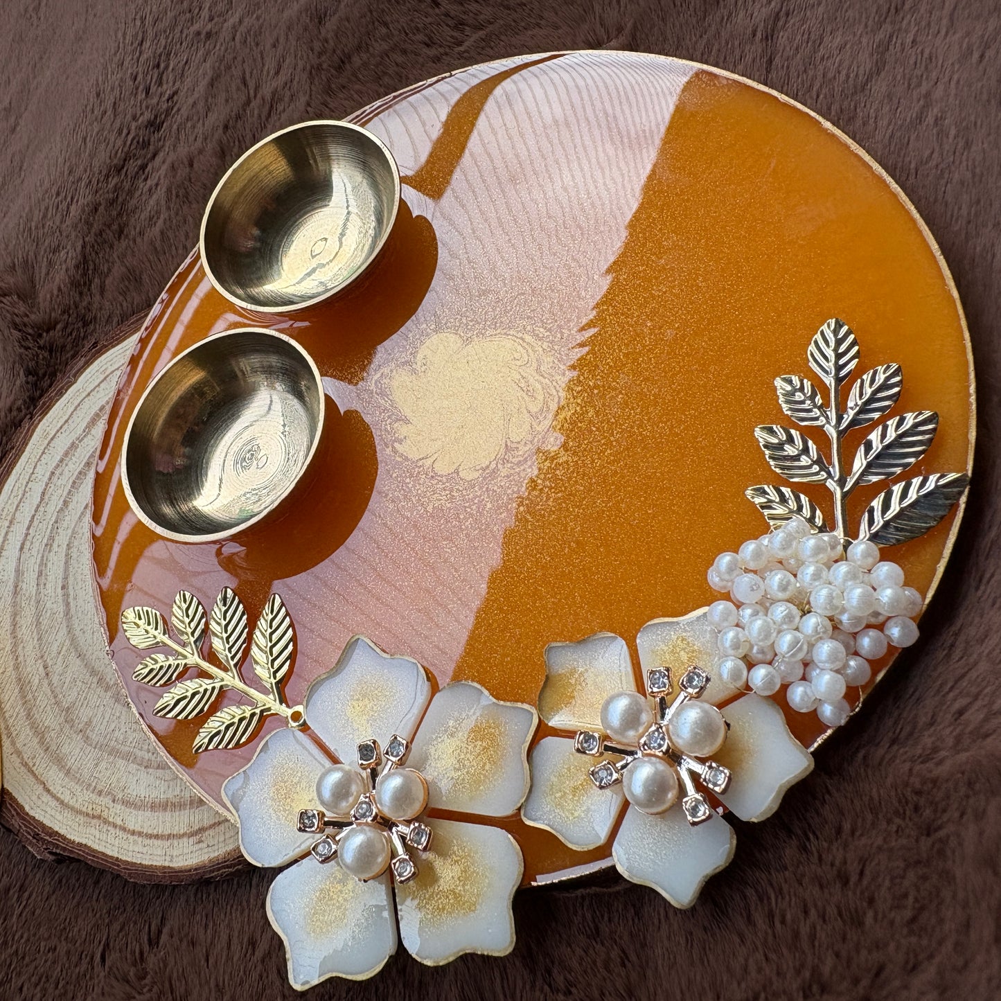 Saffron Shine Resin Tilak Plate