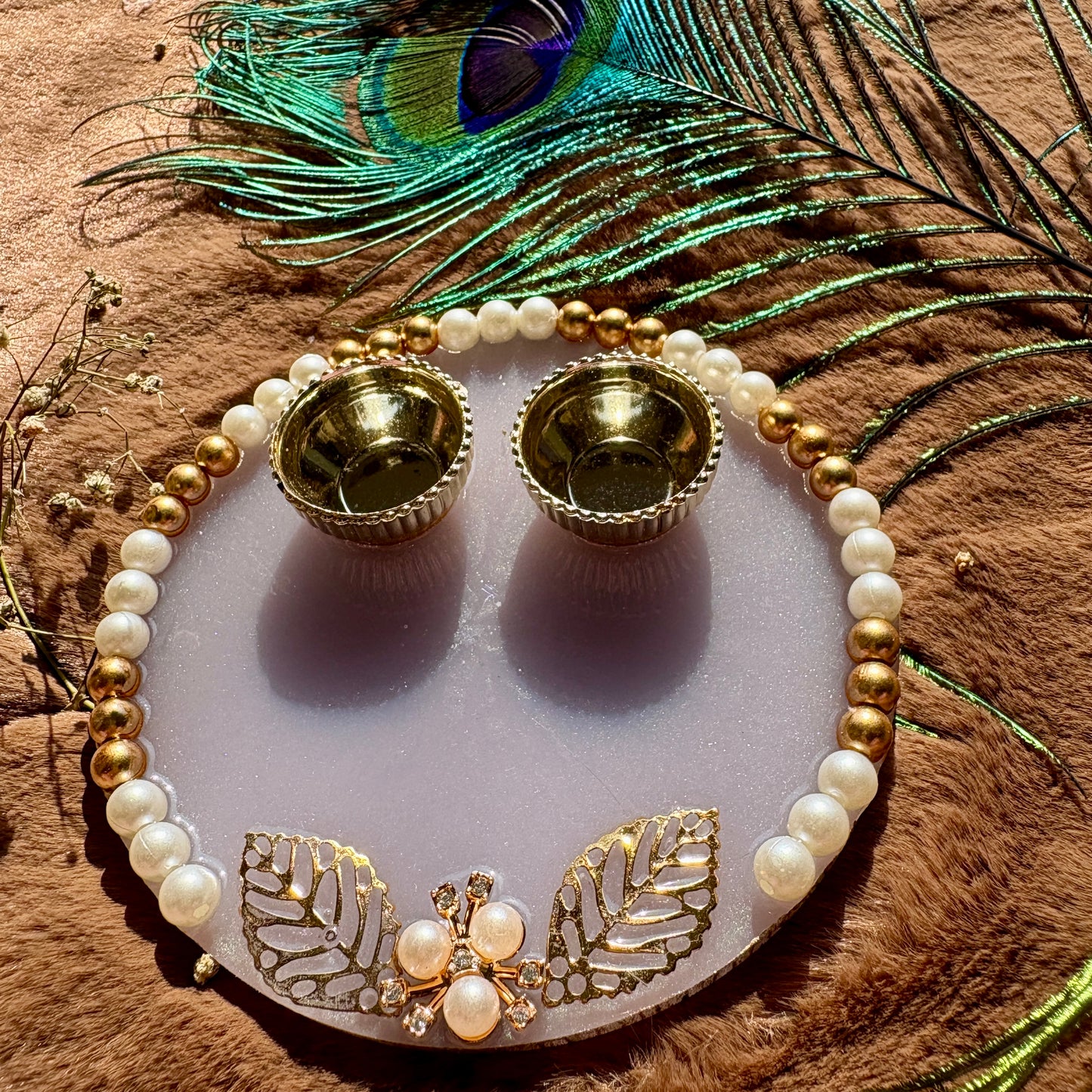 Pearl Elegance Resin Tilak Plate