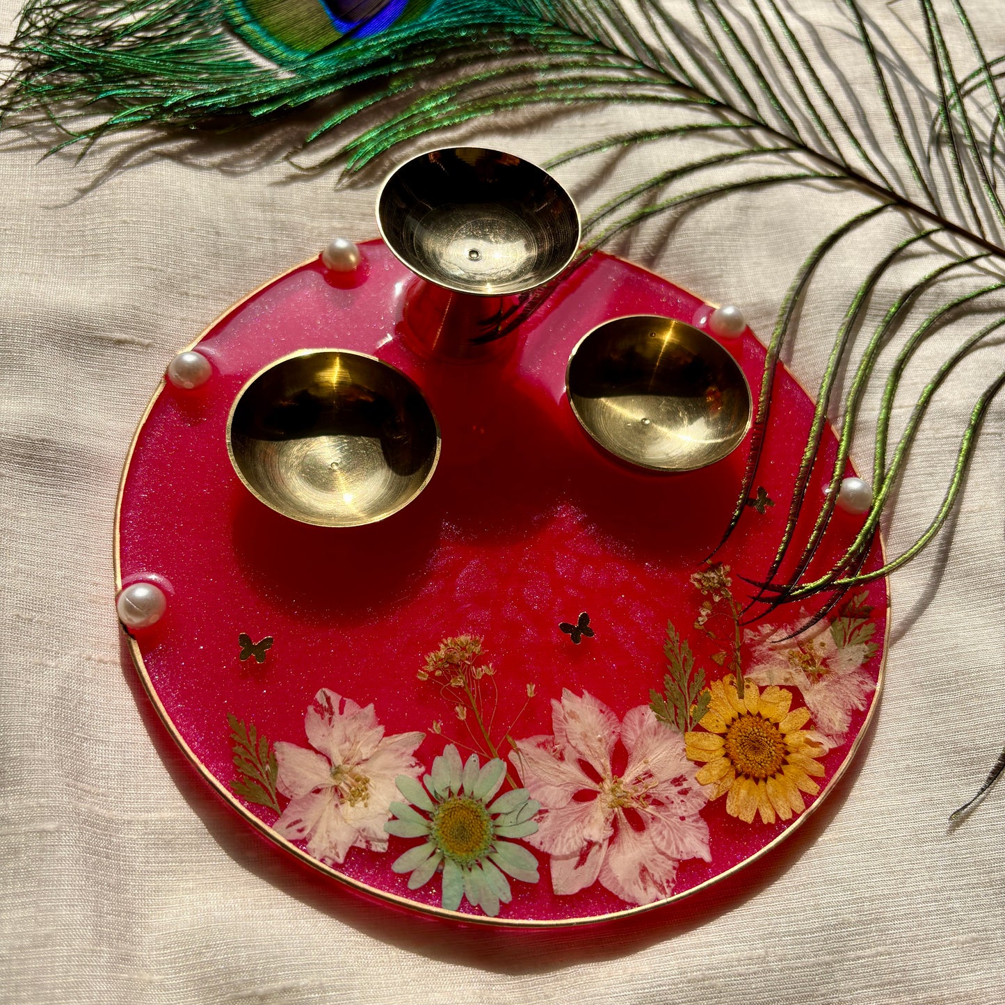 Real Flower Pink Resin Tilak Plate