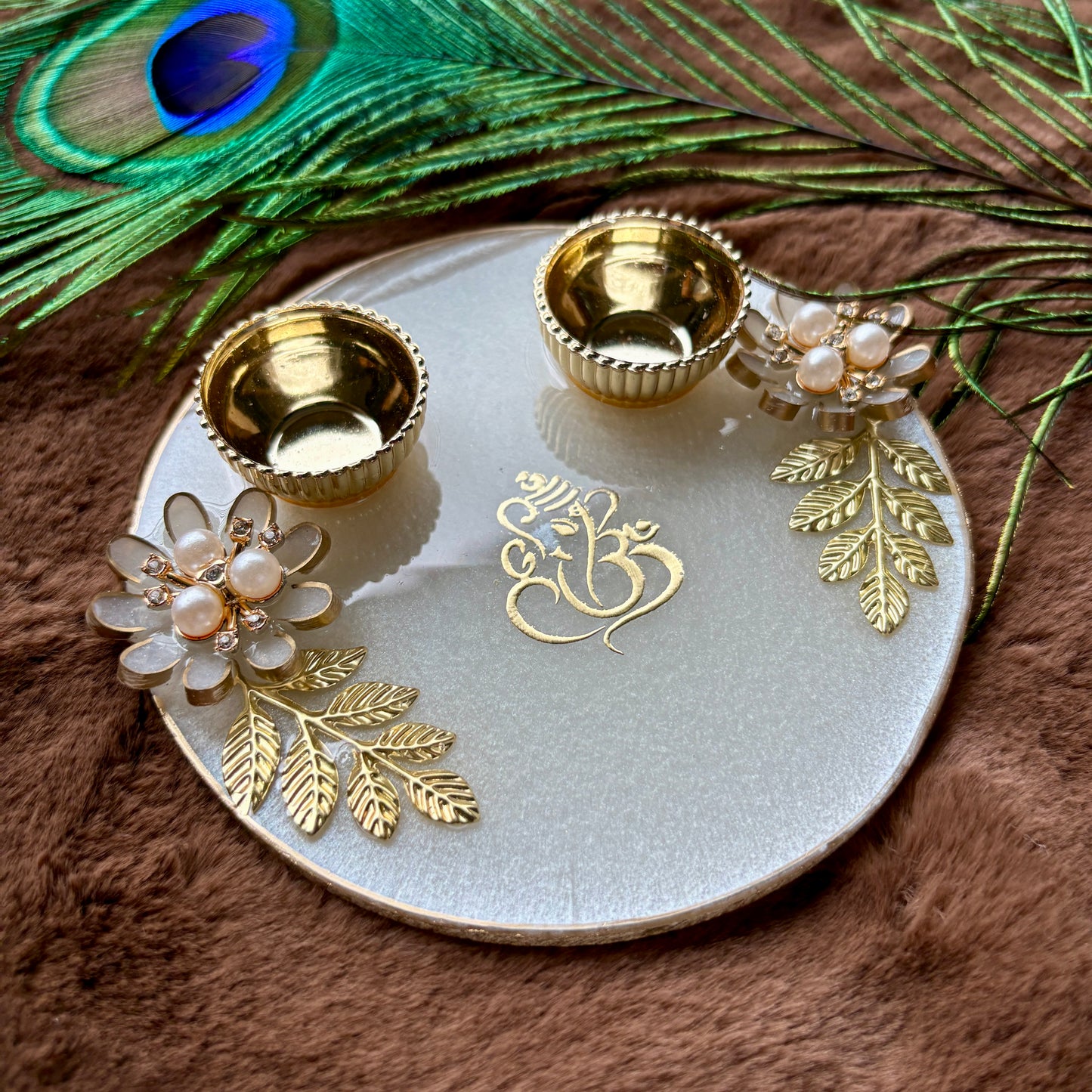 Pearl Blossom Resin Tilak Plate