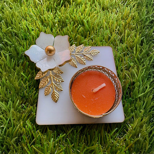 Ivory Elegance T-Light Candle Holder