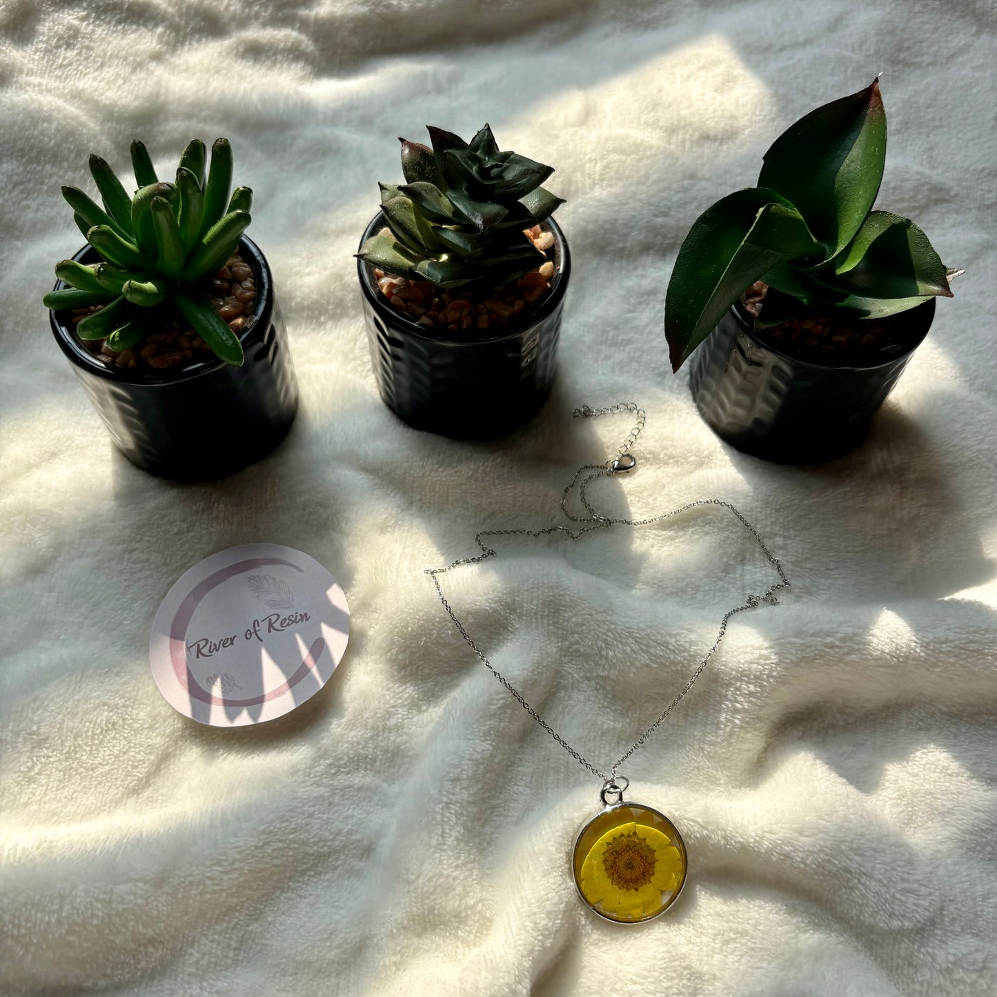 Golden Daisy Dream Necklace