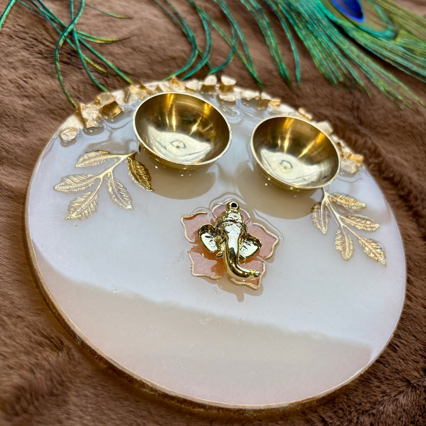 Pearl Ganesha Resin Tilak Plate