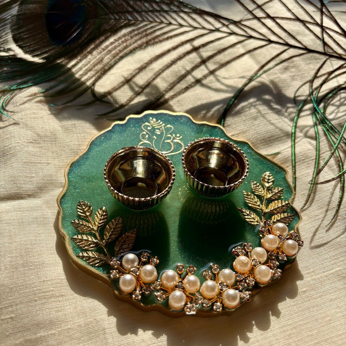 Pearl Heritage Resin Tilak Plate