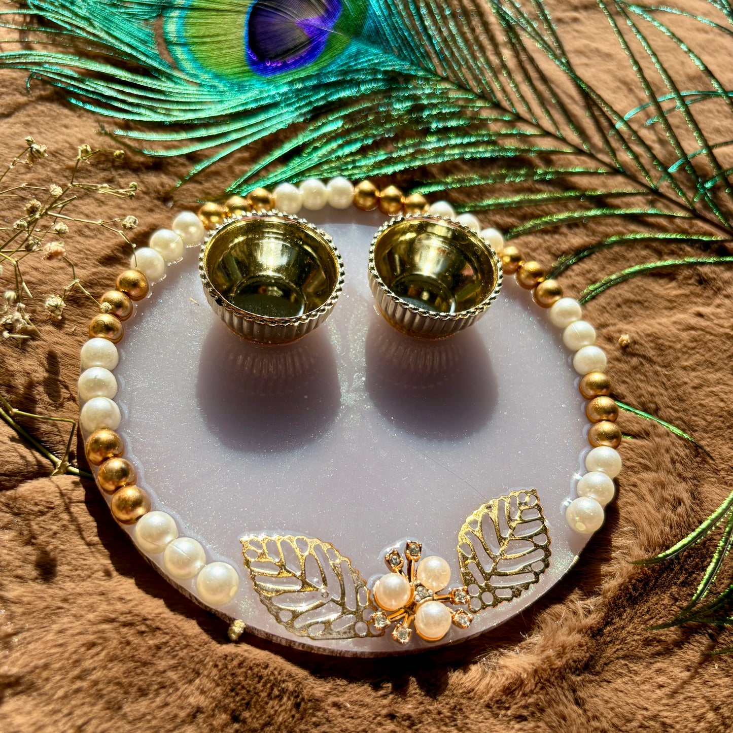 Pearl Elegance Resin Tilak Plate