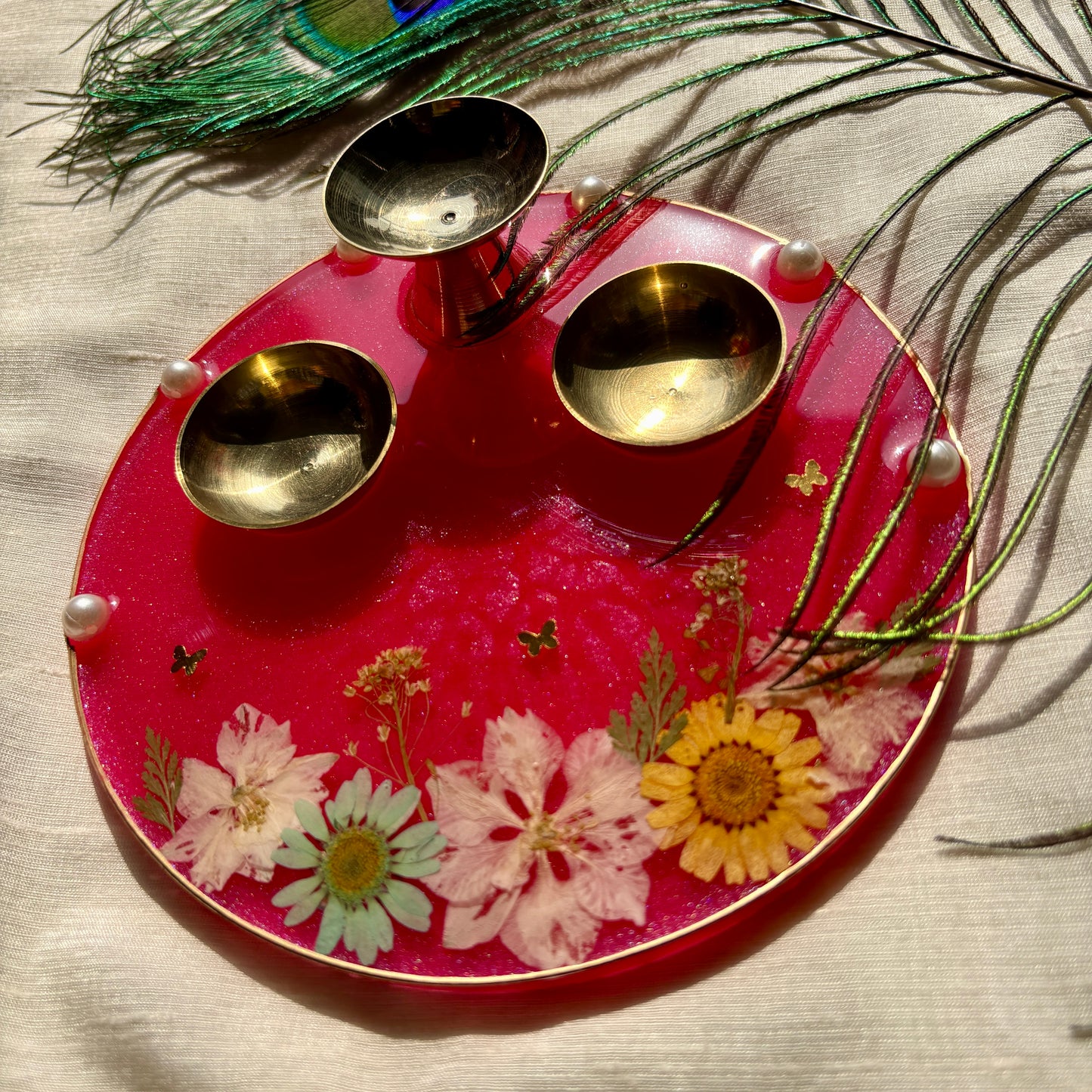 Real Flower Pink Resin Tilak Plate