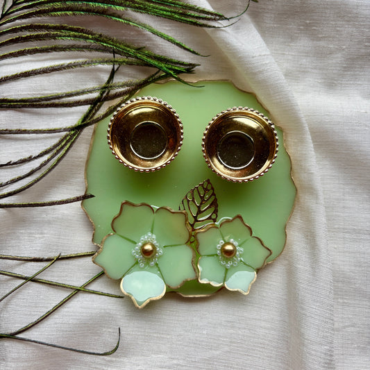 Mint Blossom Resin Tilak Plate