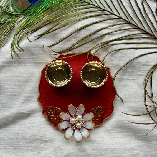 Ruby Blossom Resin Tilak Plate