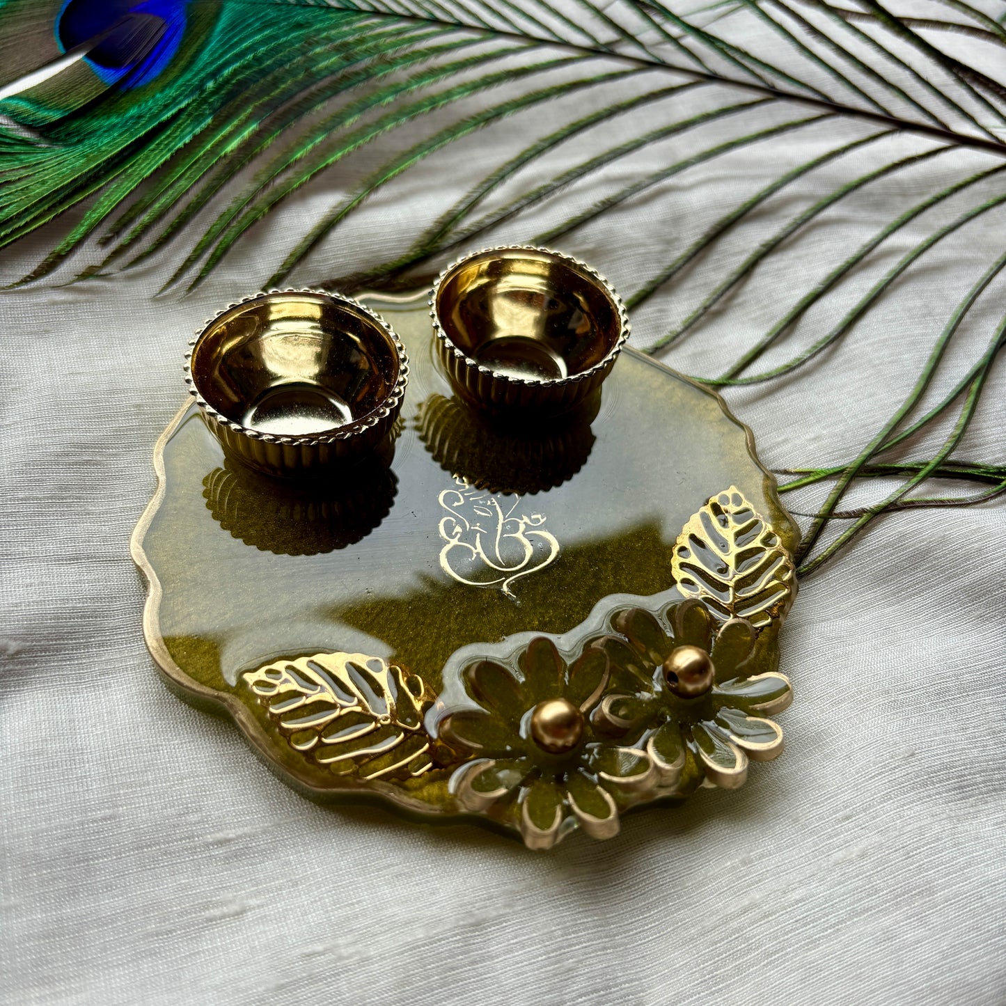 Olive Blossom Resin Tilak Plate