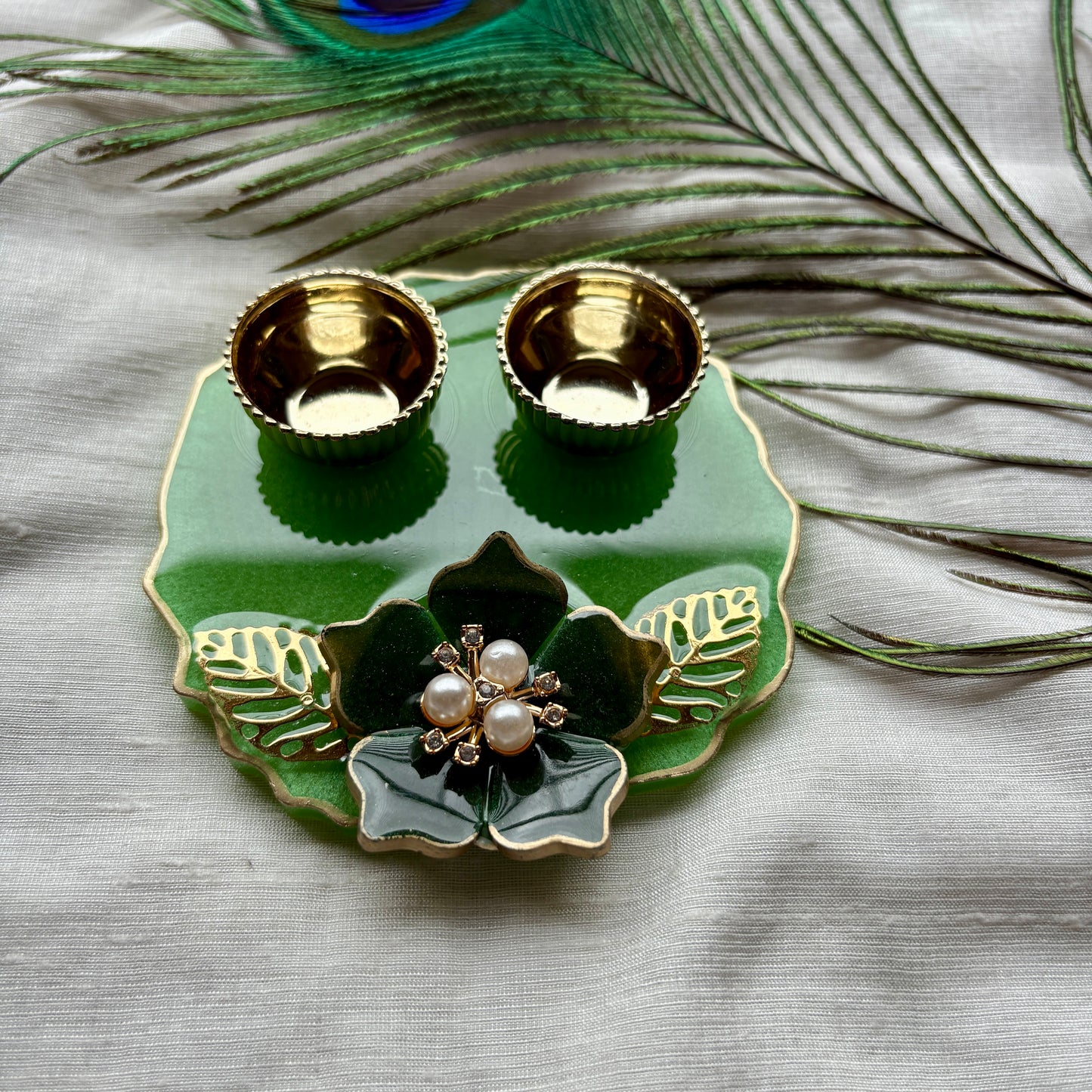 Emerald Grace Resin Tilak Plate
