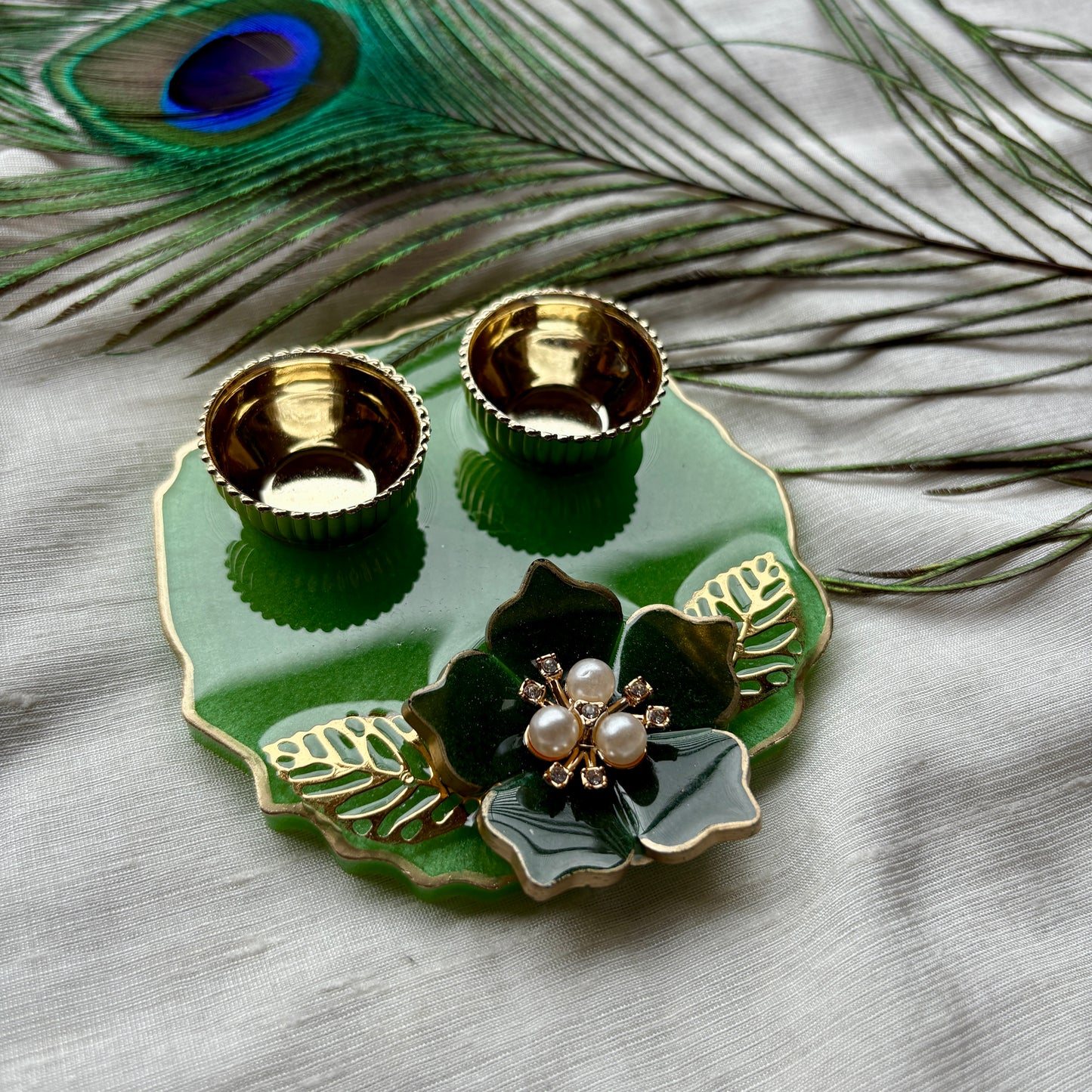 Emerald Grace Resin Tilak Plate