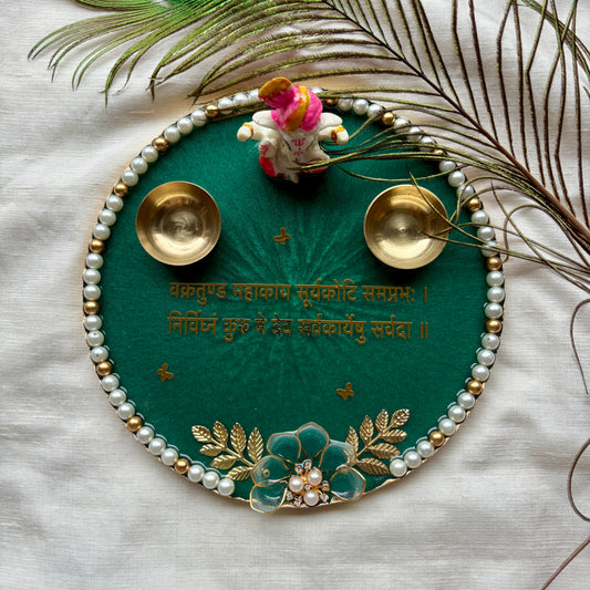 Emerald Mantra Resin Tilak Plate