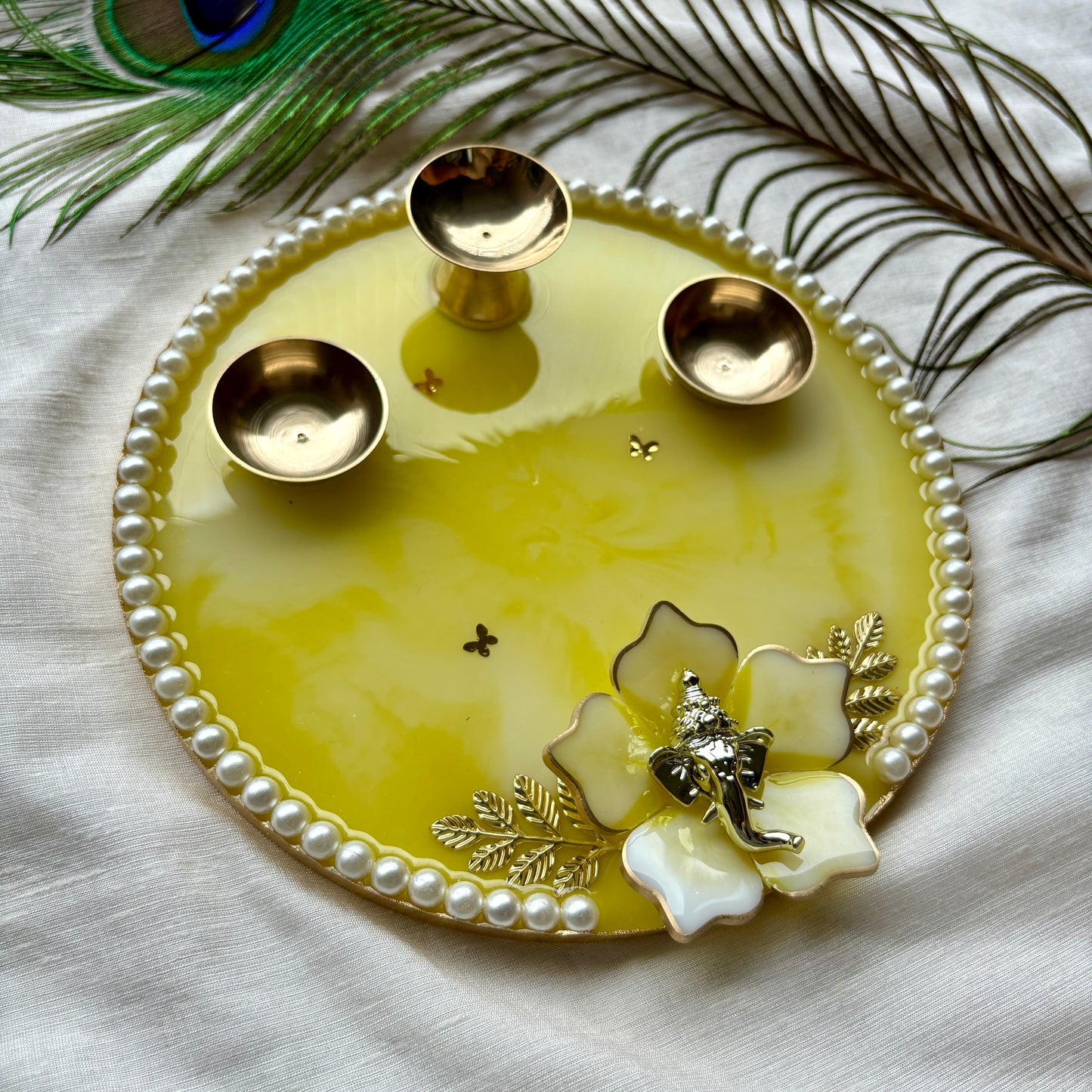 Lemon Blossom Resin Tilak Plate